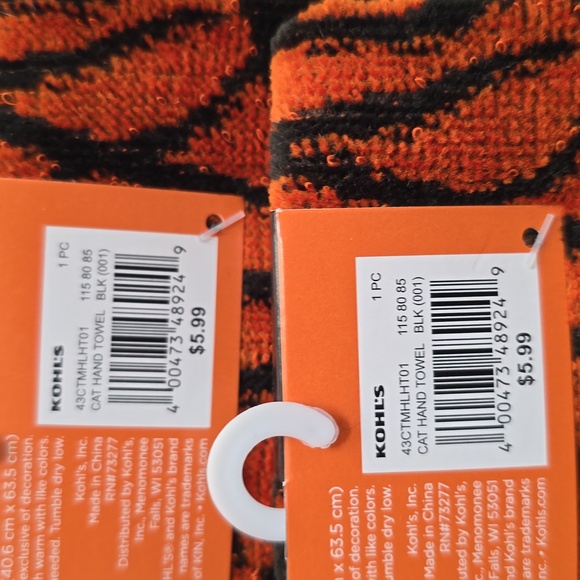CELEBRATE TOGETHER HALLOWEEN HAND TOWEL BUNDLE OF 4 - Picture 6 of 7